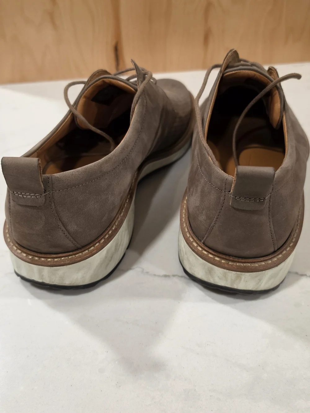 Ecco Men's Taupe Perforated Suede Chukka Lace-Ups Size 46 / US 12